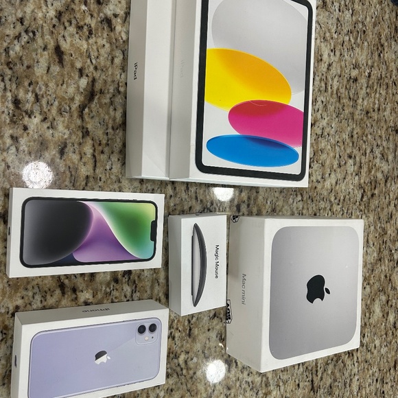 IPHONE, IPAD, MAC MINI, MAGIC MOUSE Box 6 boxes in total - Picture 1 of 5